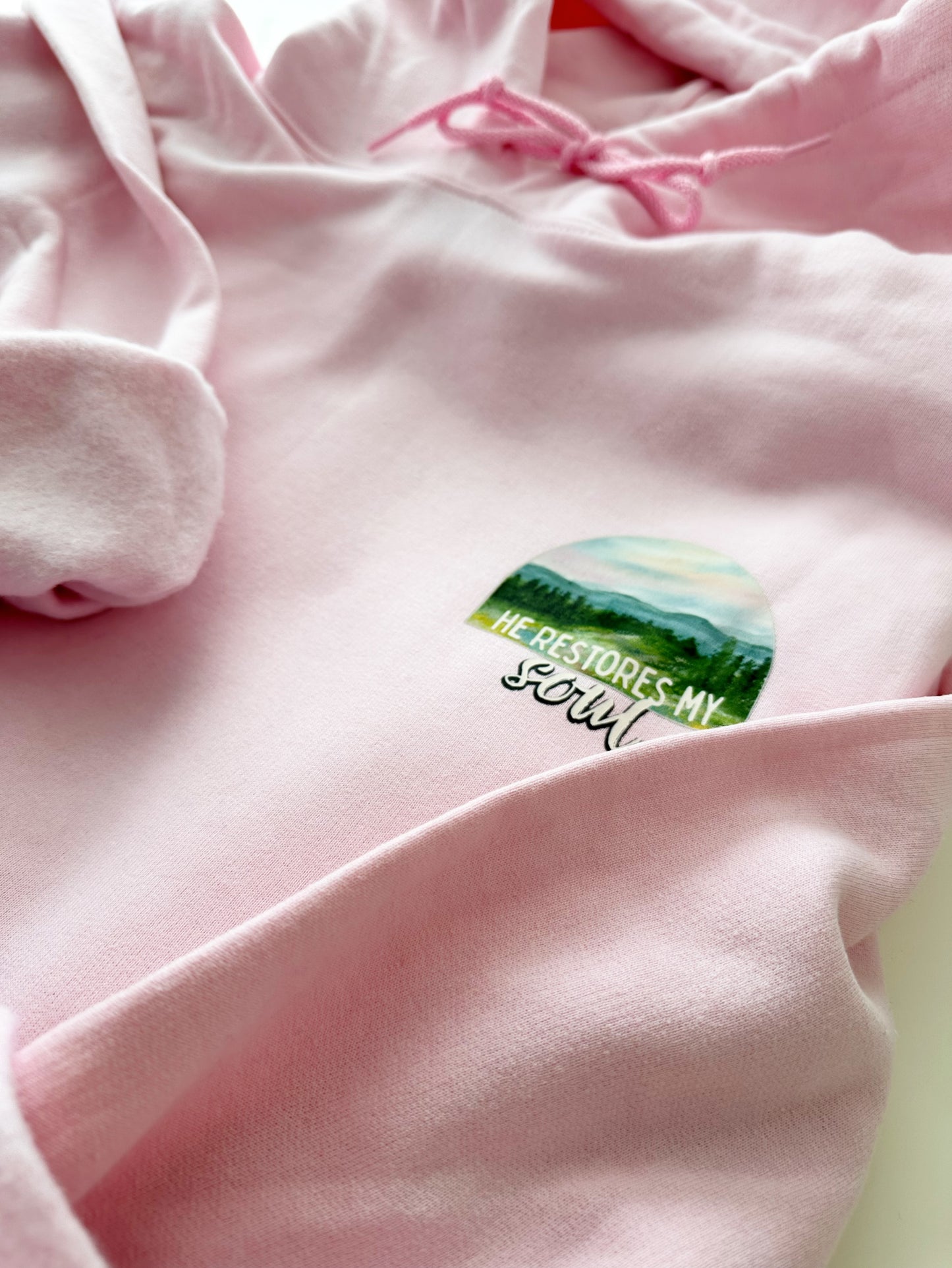 He restores my soul | hoodie