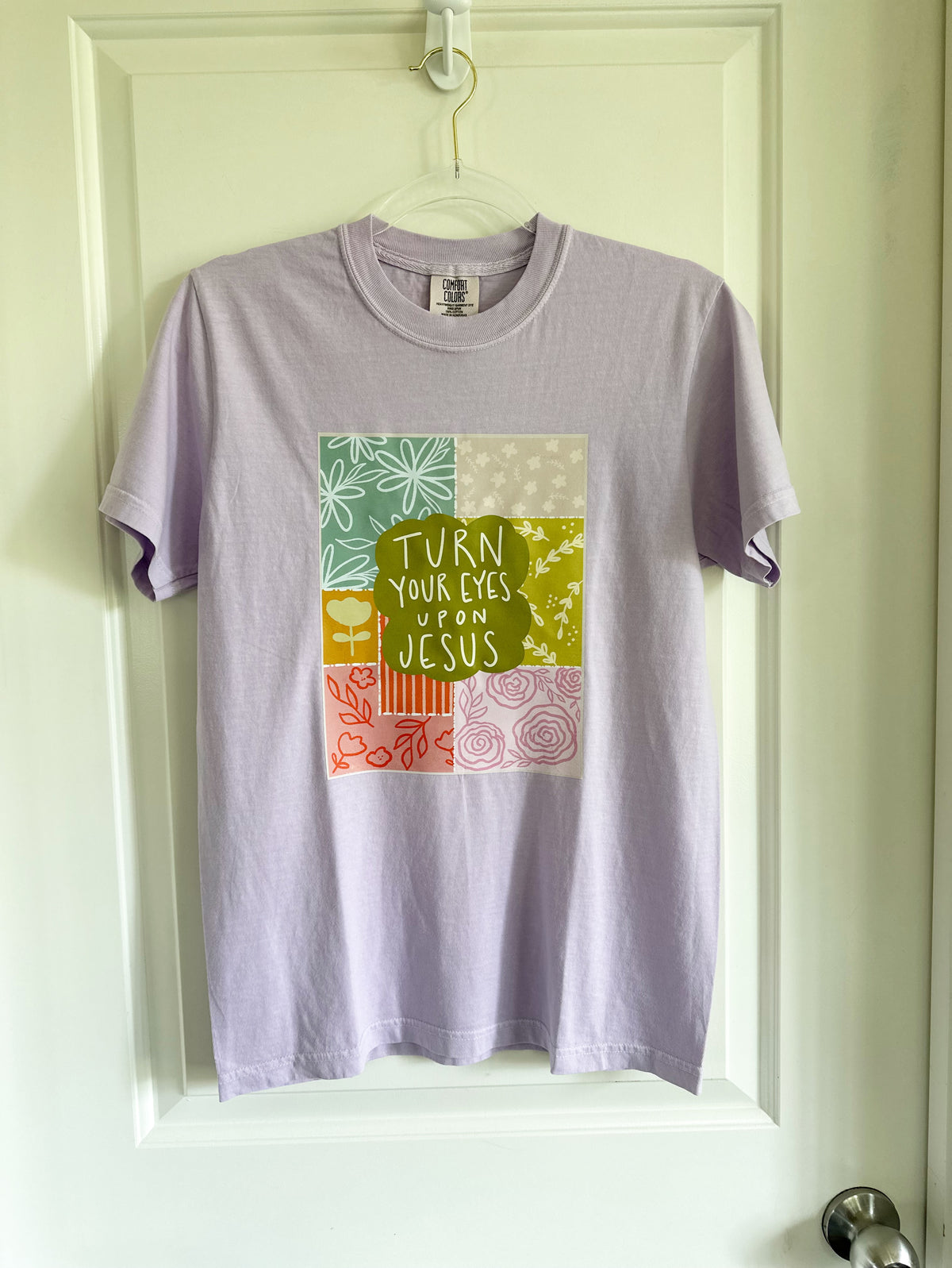 Turn Your Eyes Upon Jesus | Comfort Colors Tshirt