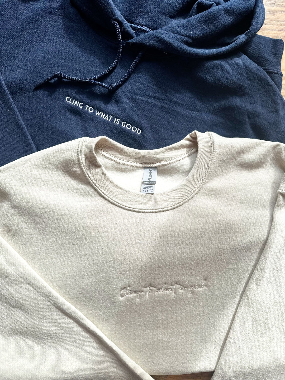 Embroidered Cling to what is good | crewneck