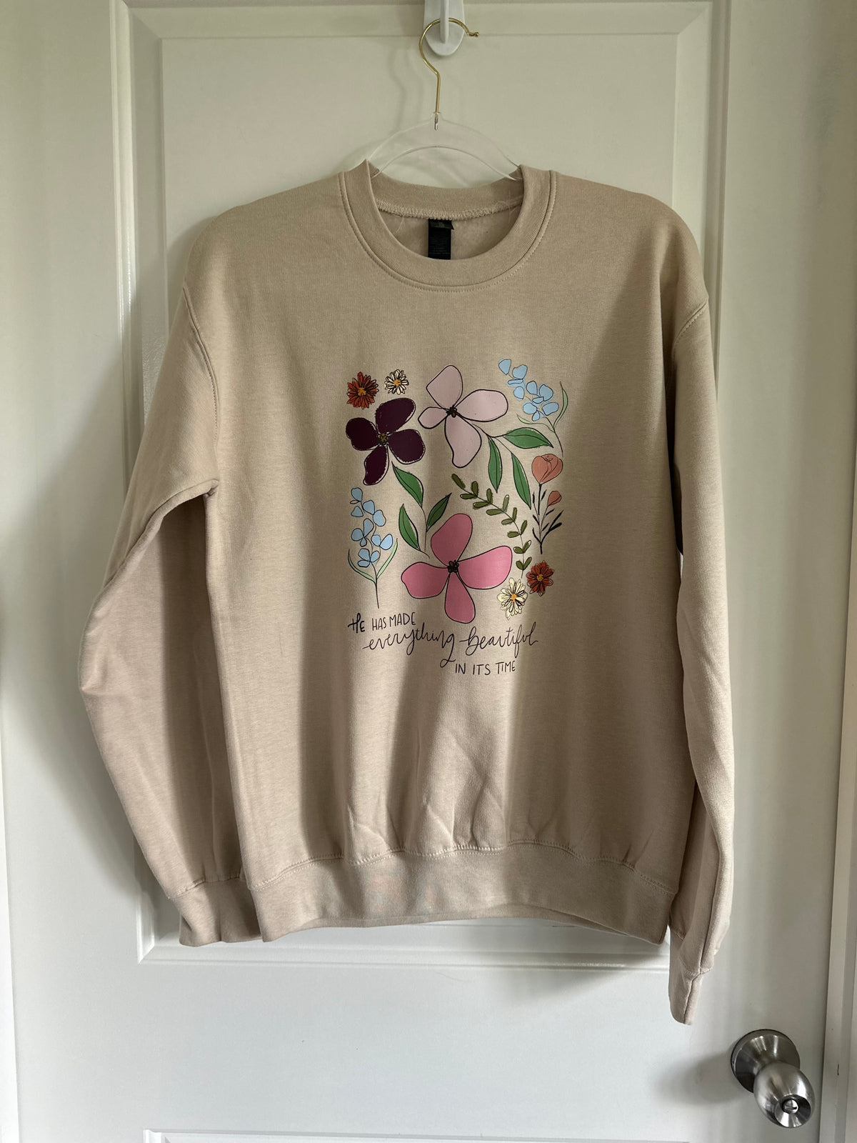 He makes everything beautiful in its time | crewneck
