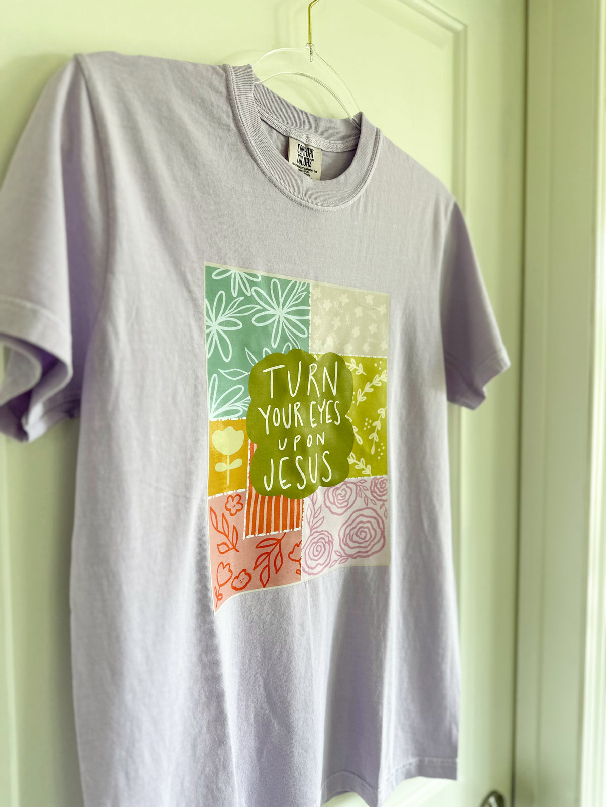 Turn Your Eyes Upon Jesus | Comfort Colors Tshirt