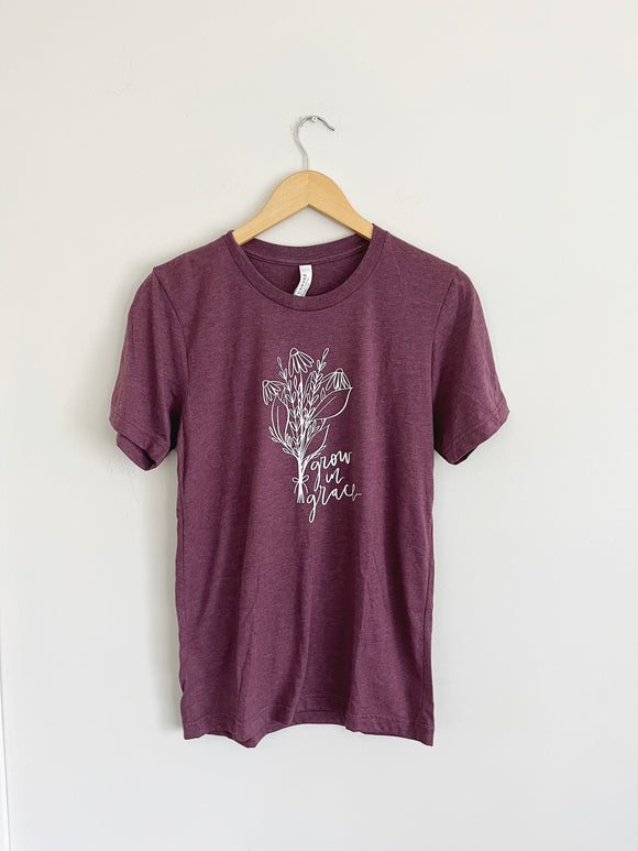 T Shirt | Grow in grace . size medium