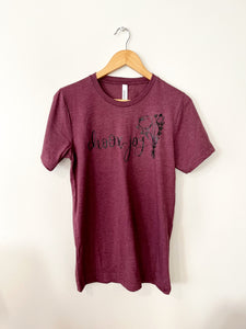 T Shirt | Choose Joy size small